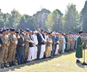 پاک افغان بارڈر پر شہید 12 جوانوں کی نماز جنازہ ادا، فیلڈ مارشل عاصم منیر اور اعلیٰ قیادت کی شرکت