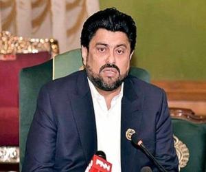 گورنر سندھ کامران  ٹیسوری کا کہنا ہے پاکستان کے چاول کا دنیا میں کوئی ثانی نہیں