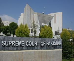 سپریم کورٹ: خیبرپختونخوا میں اسکولوں کی خستہ حالی پر ازخود نوٹس کی سماعت، 6 ماہ کی مہلت
