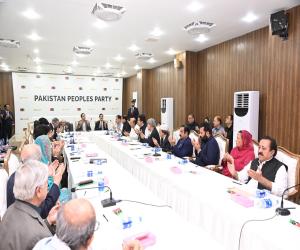 بلاول ہاوس کراچی میں  پیپلز پارٹی کی سینٹرل ایگزیکٹو کمیٹی کا اجلاس جاری 