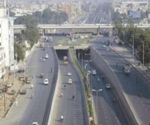 کراچی میں گلستان جوہرمنورچورنگی پرانڈرپاس کی تعمیرکا کام سست روی کا شکارہے