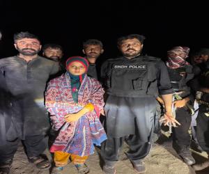 کچے میں پولیس کا بڑا وار — پشاور اور لاہور کی بچیاں بازیاب، دو اغواکار ہلاک!