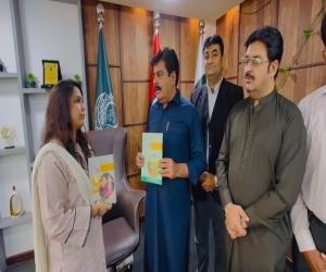پریم ساگر سنستھا کے وفد کی وزیرِ تعلیم سندھ سید سردار علی شاہ سے ملاقات