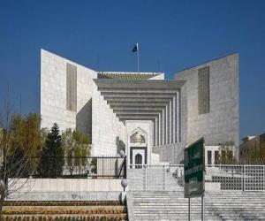 سپریم کورٹ  کا لاڑکانہ میں کنڈے کے ذریعے بجلی کی فراہمی اور چوری پر اظہار برہمی