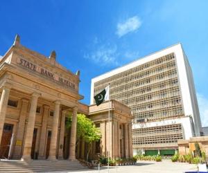 ماہ  اگست میں بیرون ملک مقیم پاکستانیوں نے تین ارب ستر کروڑ ڈالر کی ترسیلات زر بھیجیں۔