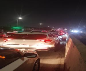 حب ریور روڈ پر  بجلی پانی کی بندش پر احجاج