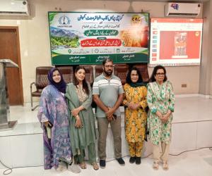 کراچی شدید گرمی کی لپیٹ میں، کولنگ سینٹرز، سولر توانائی اور شہری جنگلات وقت کی اہم ضرورت قرار